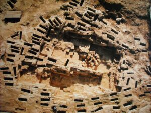 Visita Guidata alla Necropoli di Tuvixeddu: un viaggio nella storia di Cagliari